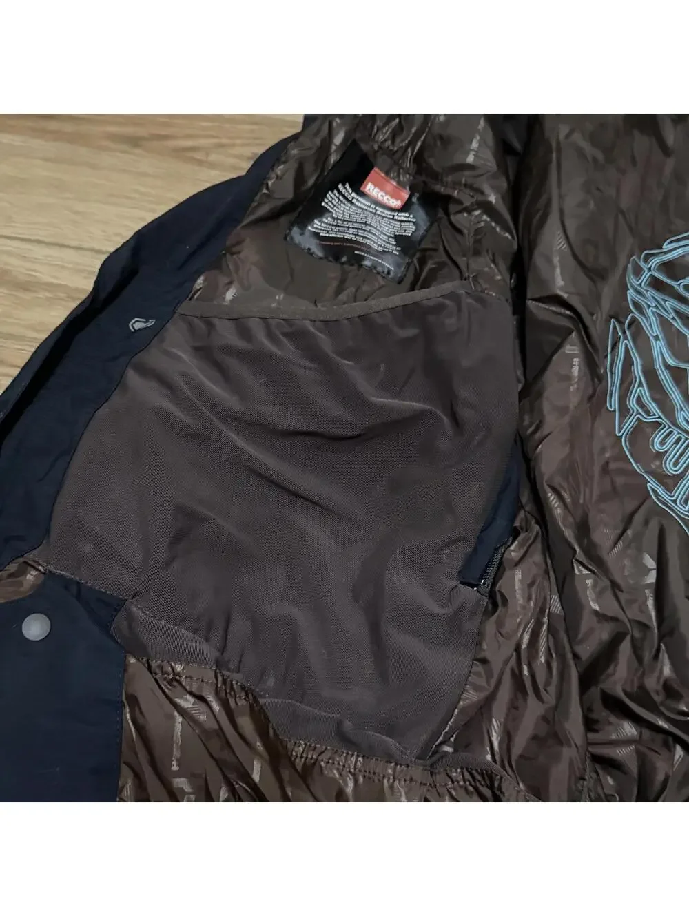 The North Face HyVent RECCO Men's Large Black Ski Jacket